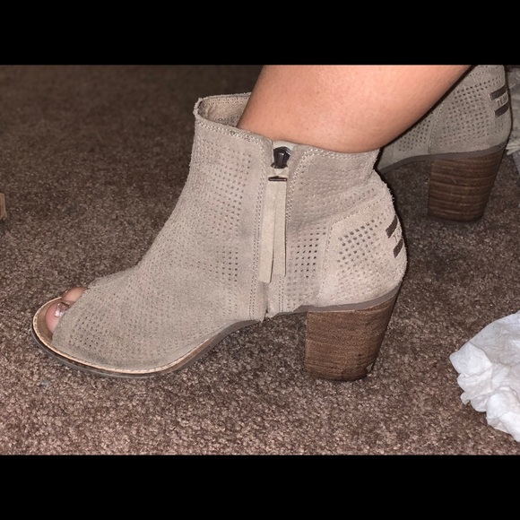 TOMS open toe booties - Picture 4 of 7